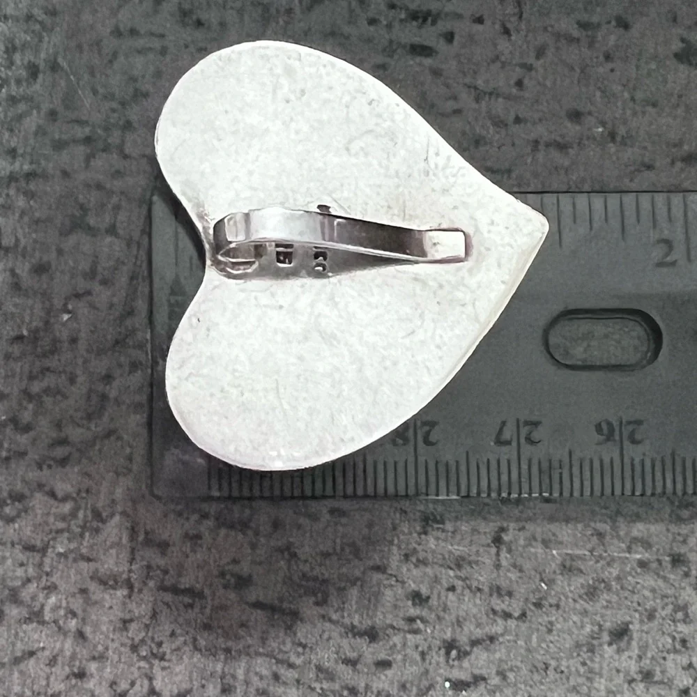 Sterling Silver Vintage Taxco sterling silver heart pendant - Picture 3 of 5